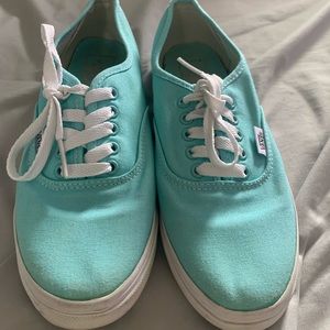 Vans woman’s sz 7 shoes